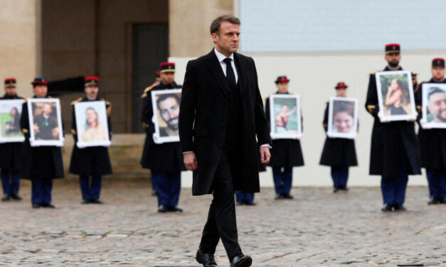 Discours du Président de la République Française Emmanuel Macron lors de l’hommage National aux 42 victimes françaises des attaques terroristes en Israël le 07/10/2023.